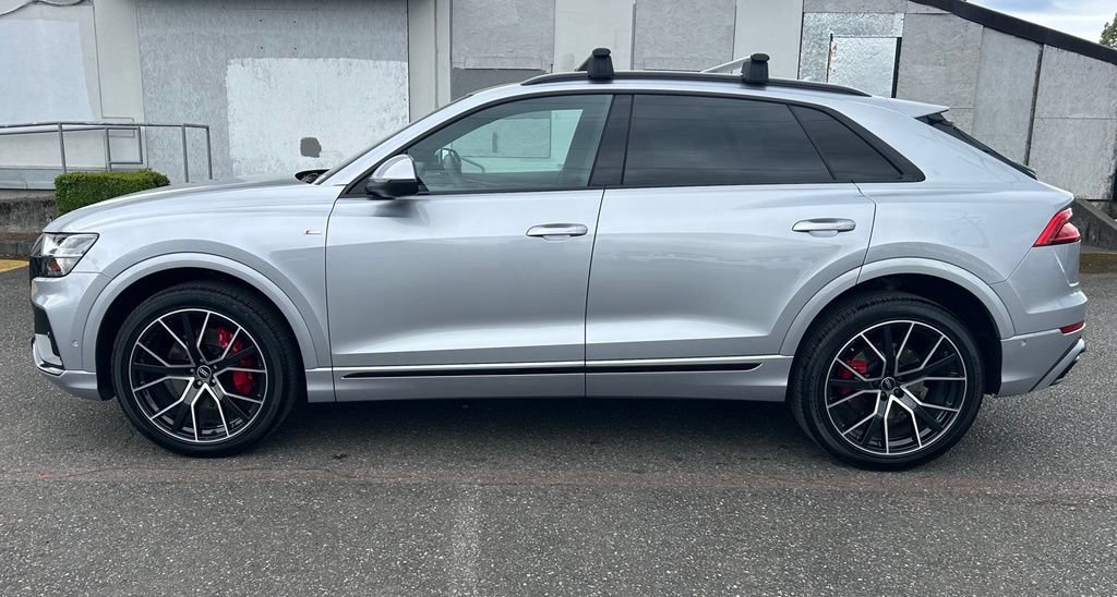 Used 2021 Audi Q8 Premium Plus AWD/4WD image 8