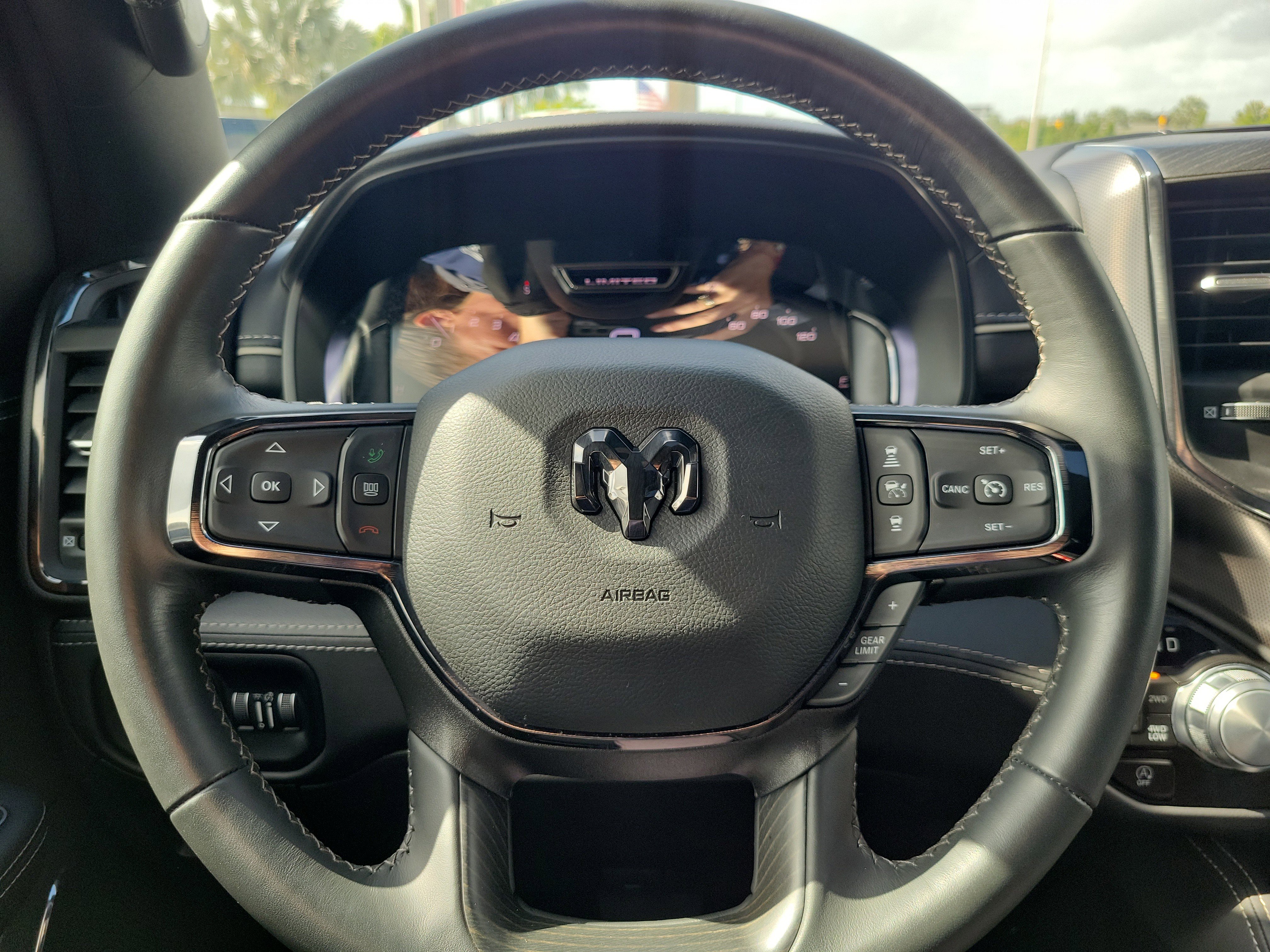 Used 2024 RAM 1500 Limited image 19