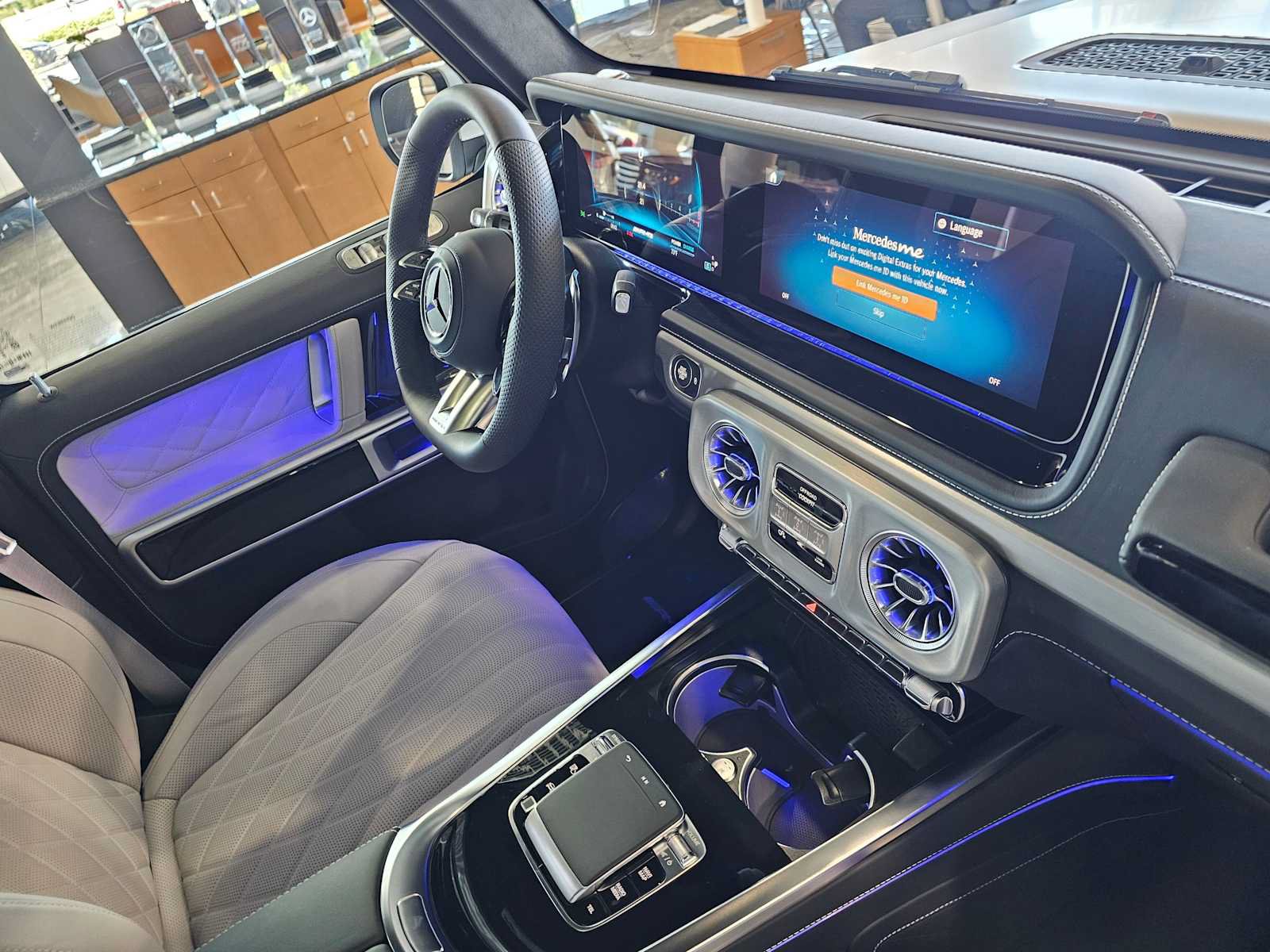 New 2027 Mercedes-Benz G 63 AMG 4MATIC image 11