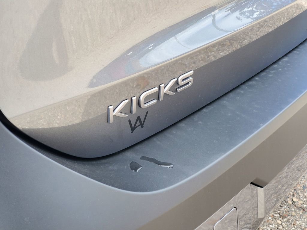 New 2026 Nissan Kicks SV w/ SV Premium Package image 6