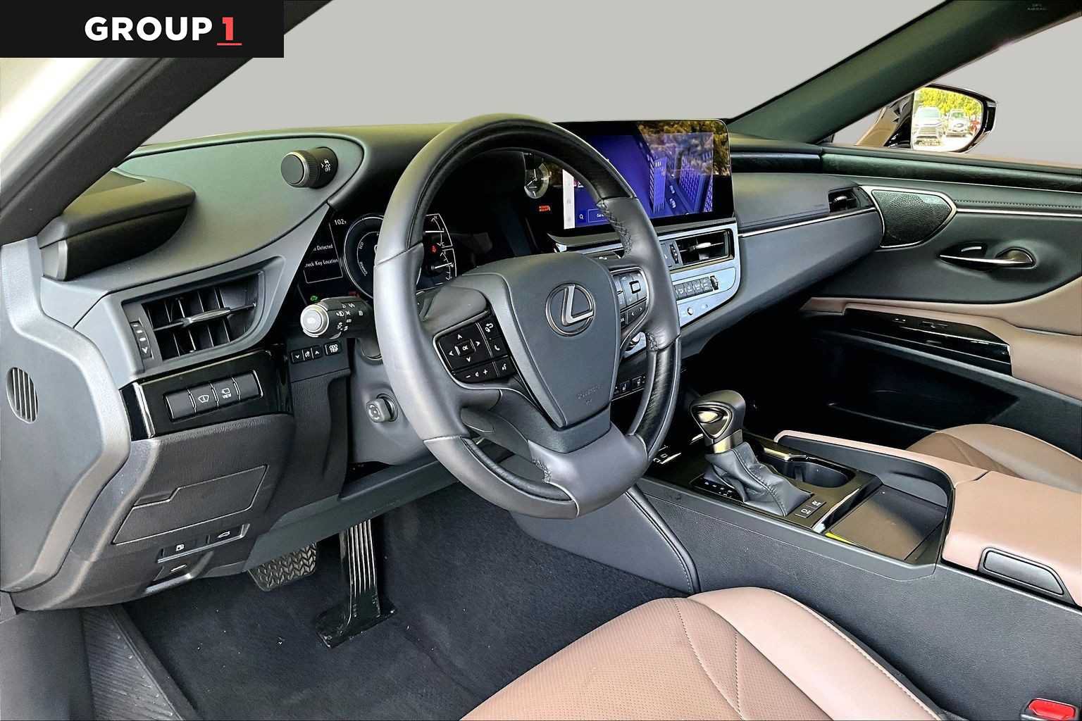 Certified 2024 Lexus ES 300h Ultra Luxury w/ Accessory Package (Z2) FWD image 15