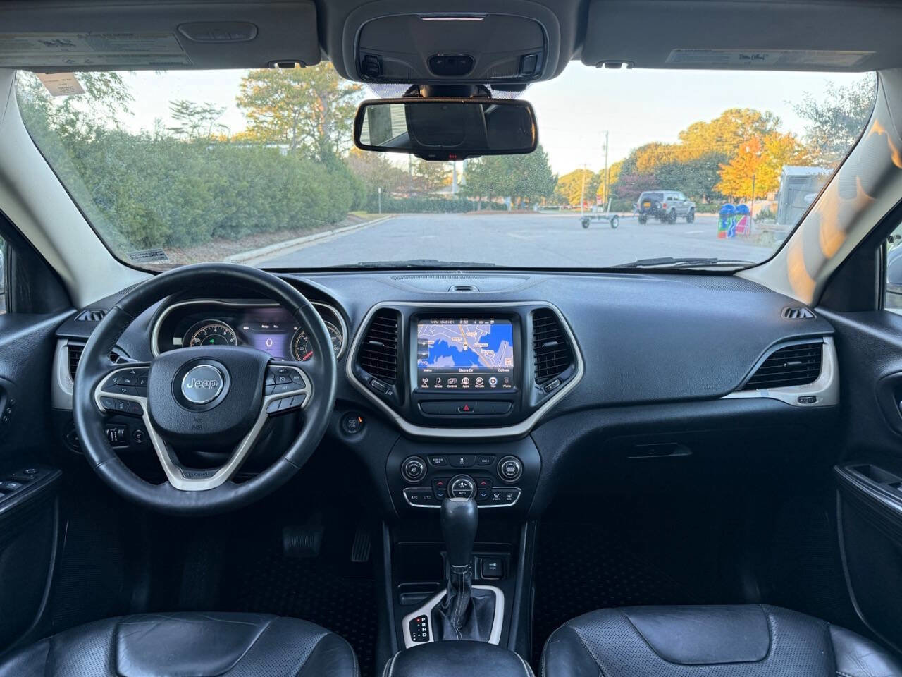 Used 2014 Jeep Cherokee Limited w/ Luxury Group image 8