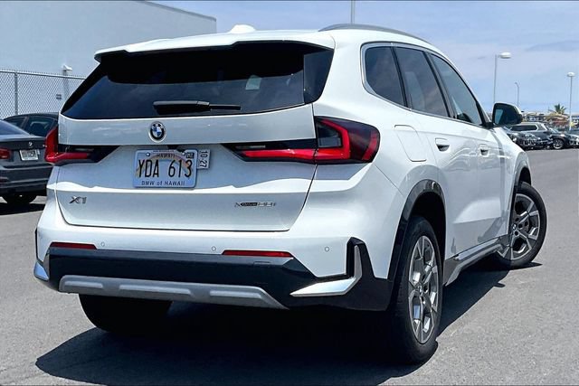 Used 2026 BMW X1 xDrive28i AWD/4WD image 2