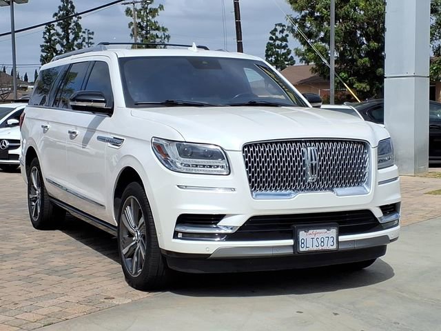 Used 2019 Lincoln Navigator L Reserve AWD/4WD image 3