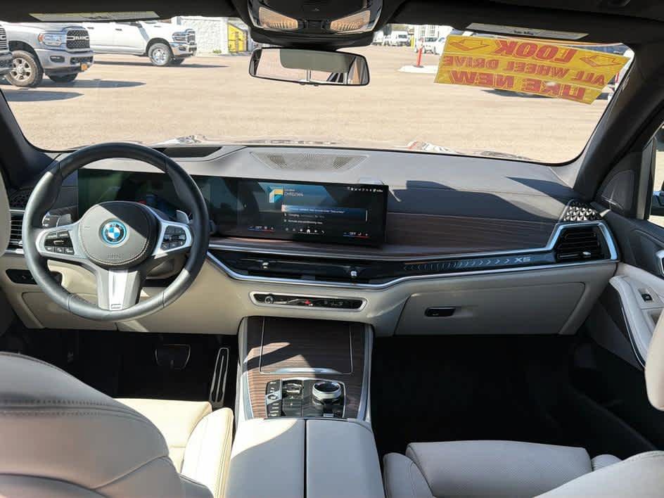 Used 2026 BMW X5 xDrive50e w/ Executive Package AWD/4WD image 19