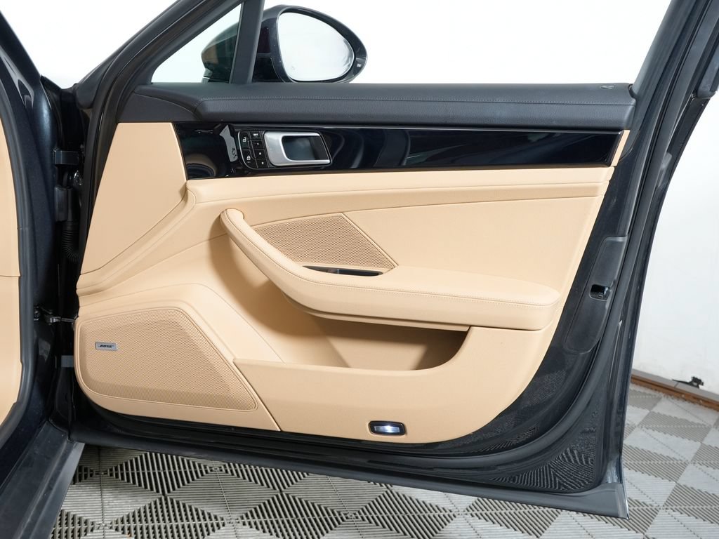 Certified 2020 Porsche Panamera 4S AWD/4WD image 40