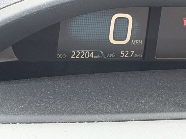 Used 2019 Toyota Prius LE image 9