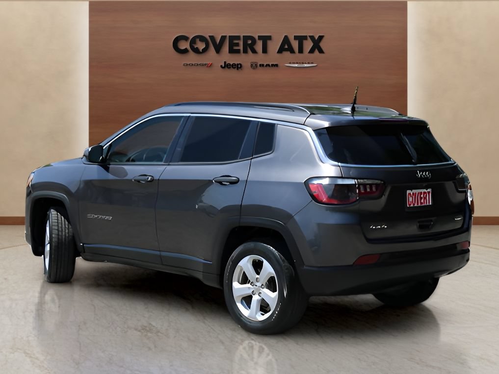 Used 2021 Jeep Compass Latitude w/ Driver Assistance Group AWD/4WD image 3