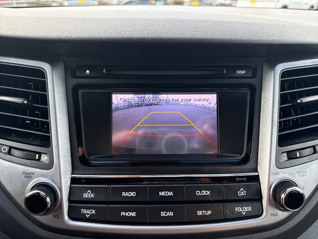 Used 2017 Hyundai Tucson SE image 18