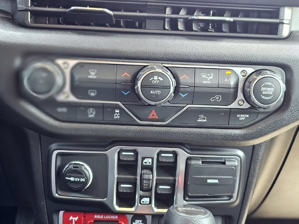 New 2026 Jeep Gladiator Willys AWD/4WD image 12