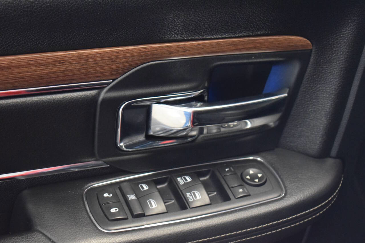 Used 2016 RAM 1500 Laramie w/ Convenience Group image 77