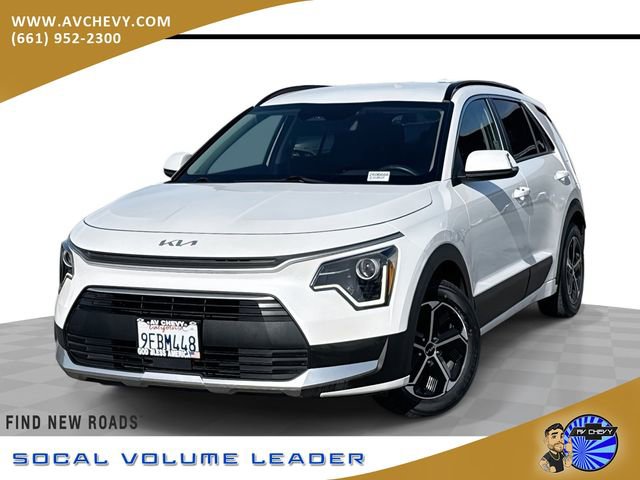 Used 2023 Kia Niro EX FWD image 1