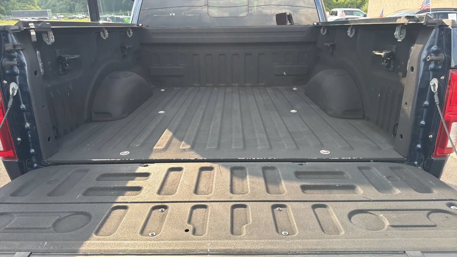 Used 2018 Ford F150 Lariat w/ Equipment Group 502A Luxury AWD/4WD image 36