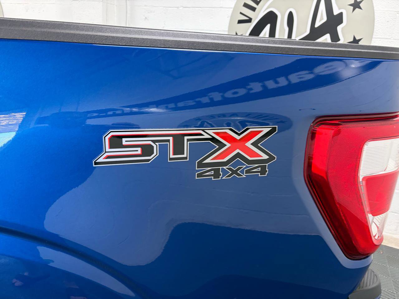 Used 2023 Ford F150 XL w/ STX Appearance Package AWD/4WD image 10