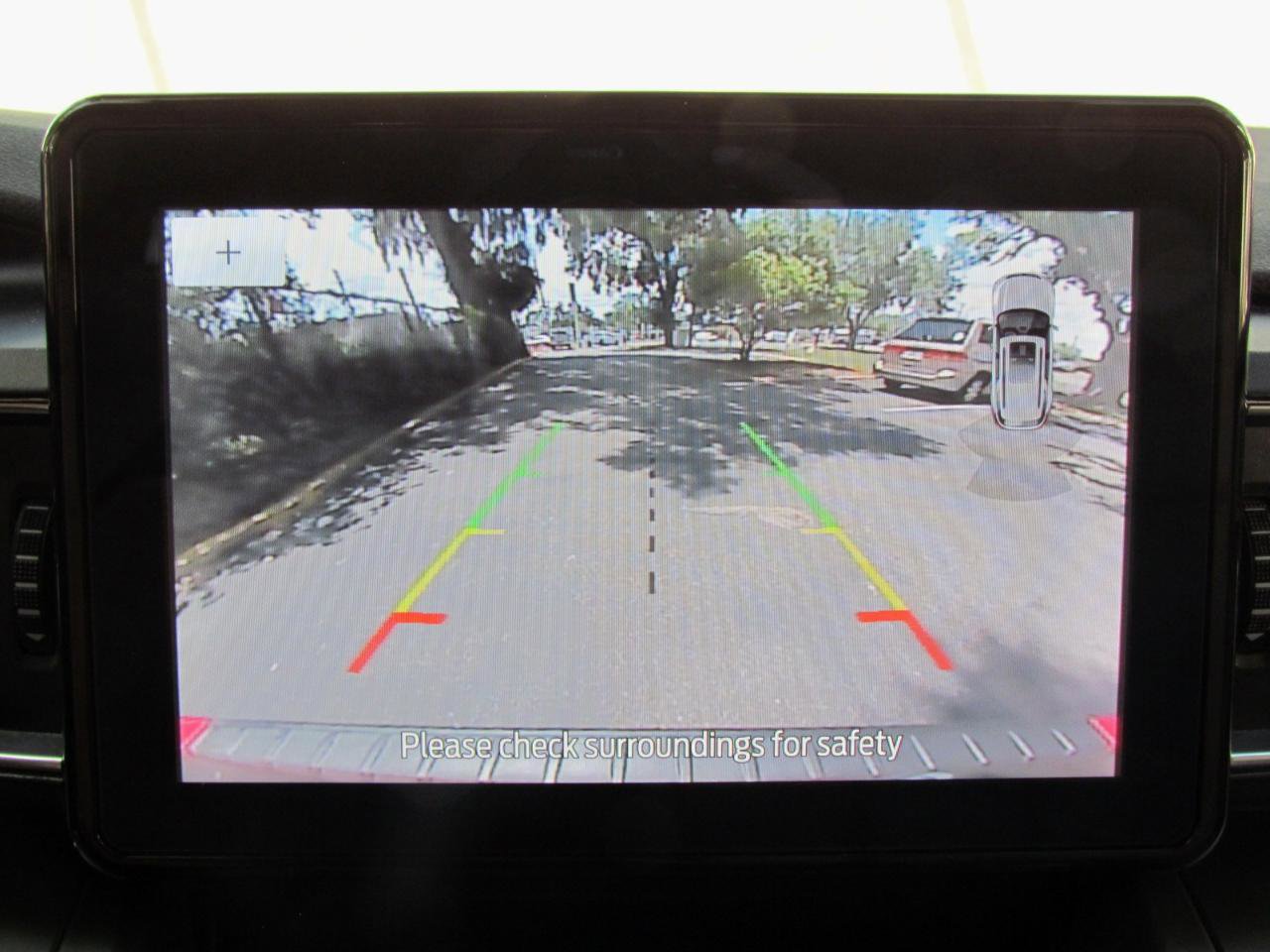 Used 2020 Ford Explorer XLT w/ Equipment Group 202A RWD image 32