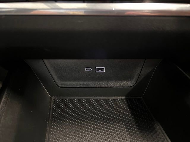 Used 2025 Chevrolet Equinox LT image 29