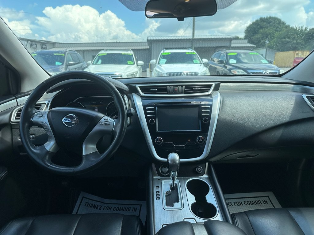Used 2016 Nissan Murano SV FWD image 9