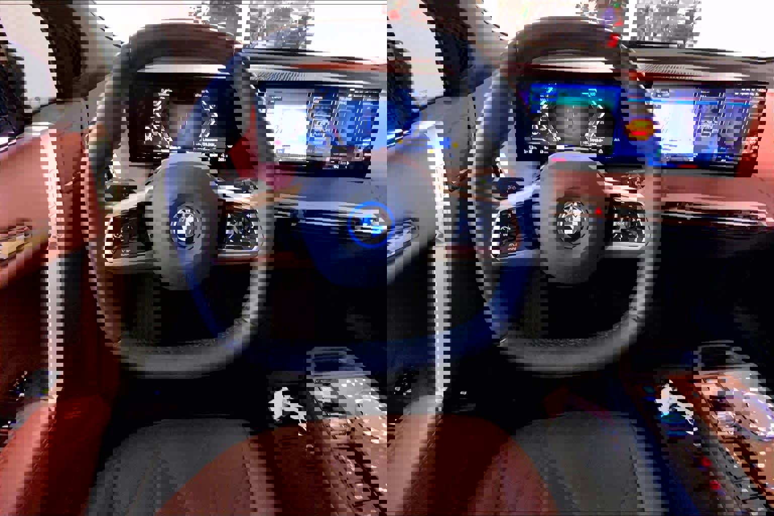 Used 2023 BMW iX xDrive50 w/ Premium Package image 5