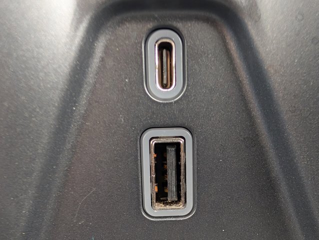 Used 2021 Chevrolet Blazer LT image 19