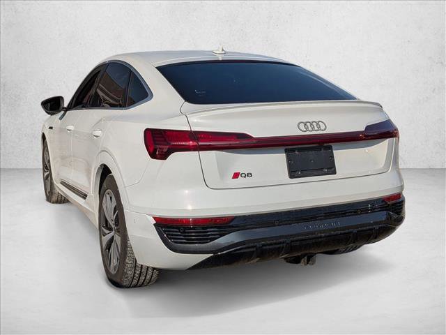 Certified 2024 Audi Q8 e-tron Premium Plus image 6