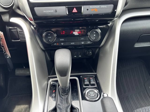 Used 2020 Mitsubishi Eclipse Cross AWD image 20