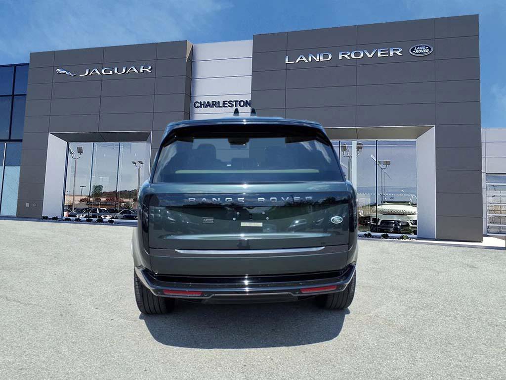 Used 2023 Land Rover Range Rover Long Wheelbase Autobiography AWD/4WD image 4