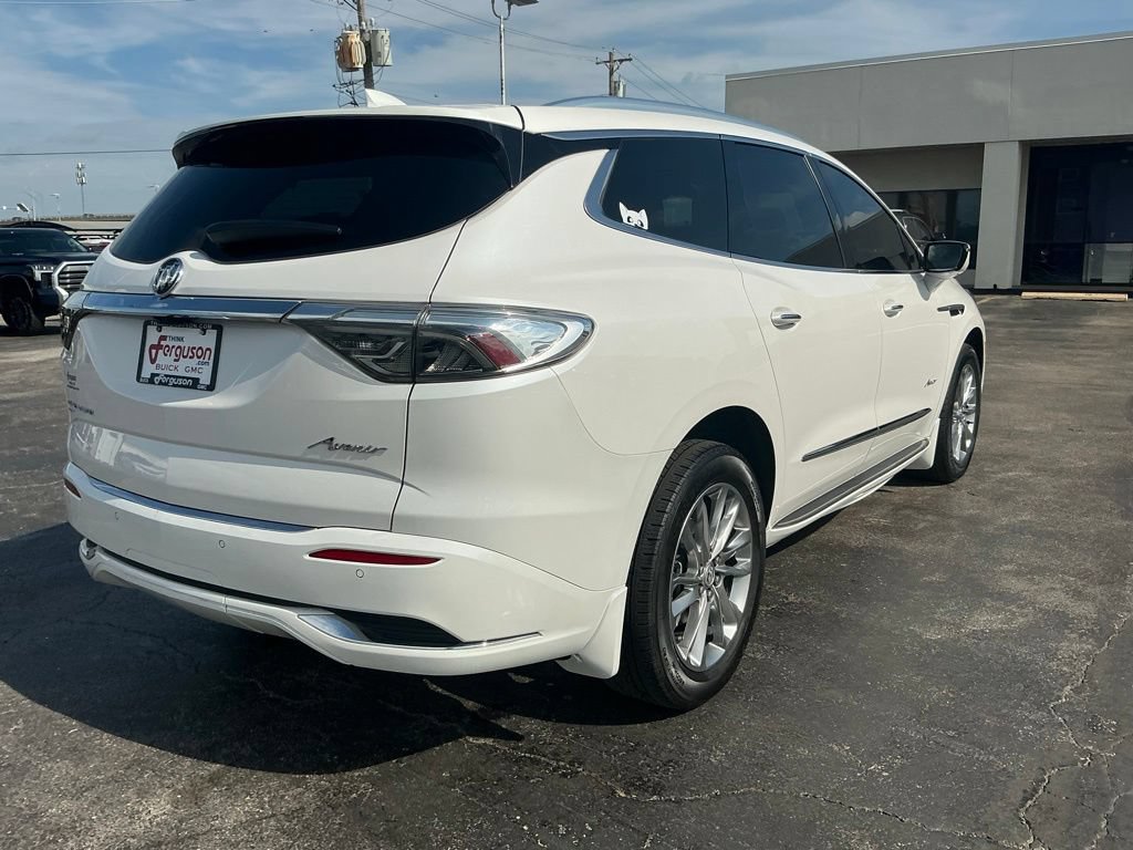Used 2023 Buick Enclave Avenir w/ Avenir Technology Package AWD/4WD image 5