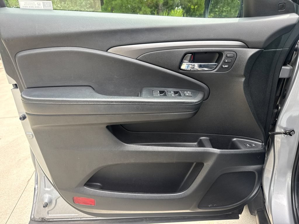 Certified 2021 Honda Passport EX-L image 14
