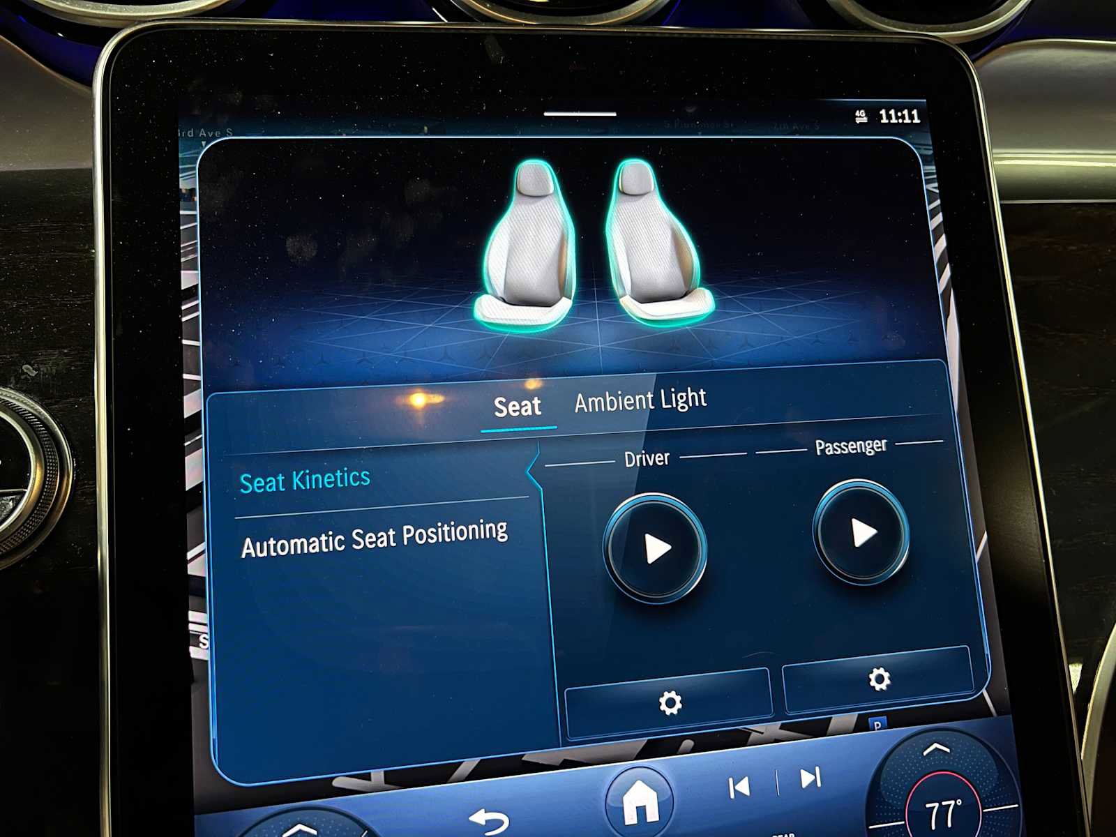 Used 2024 Mercedes-Benz GLC 300 4MATIC image 36