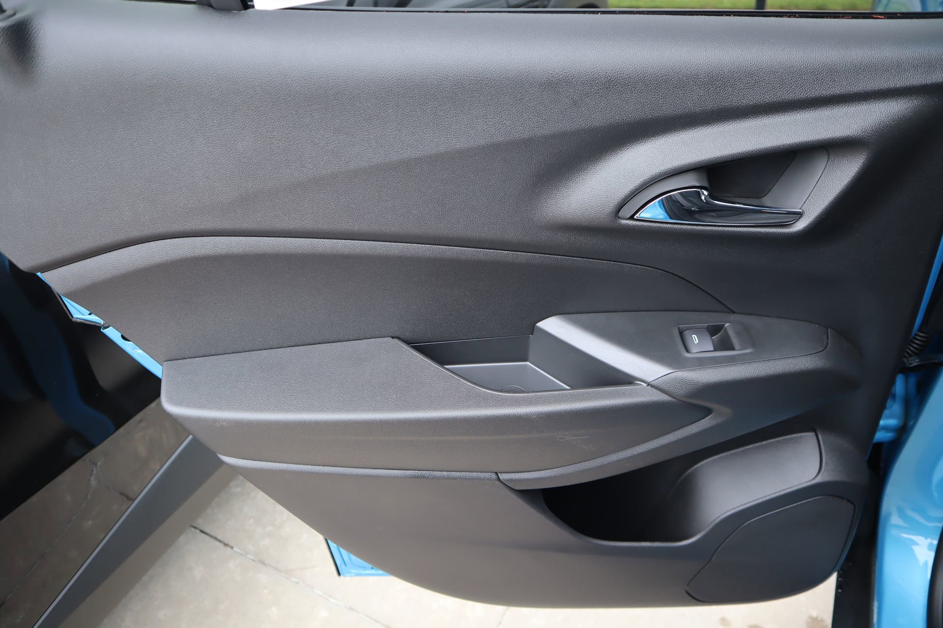 New 2026 Chevrolet Trax LT w/ Driver Confidence Package FWD image 19