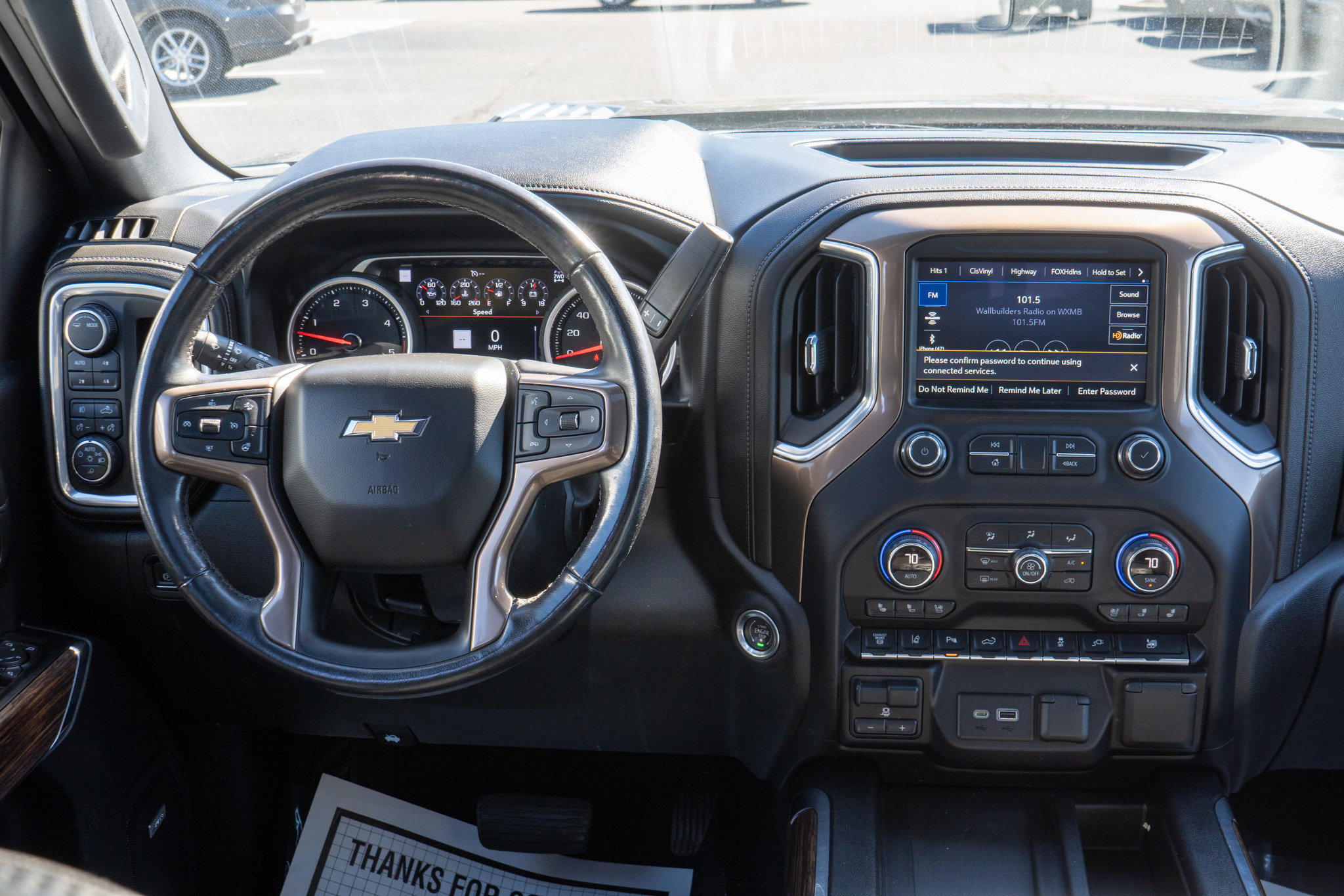 Used 2020 Chevrolet Silverado 3500 High Country image 11