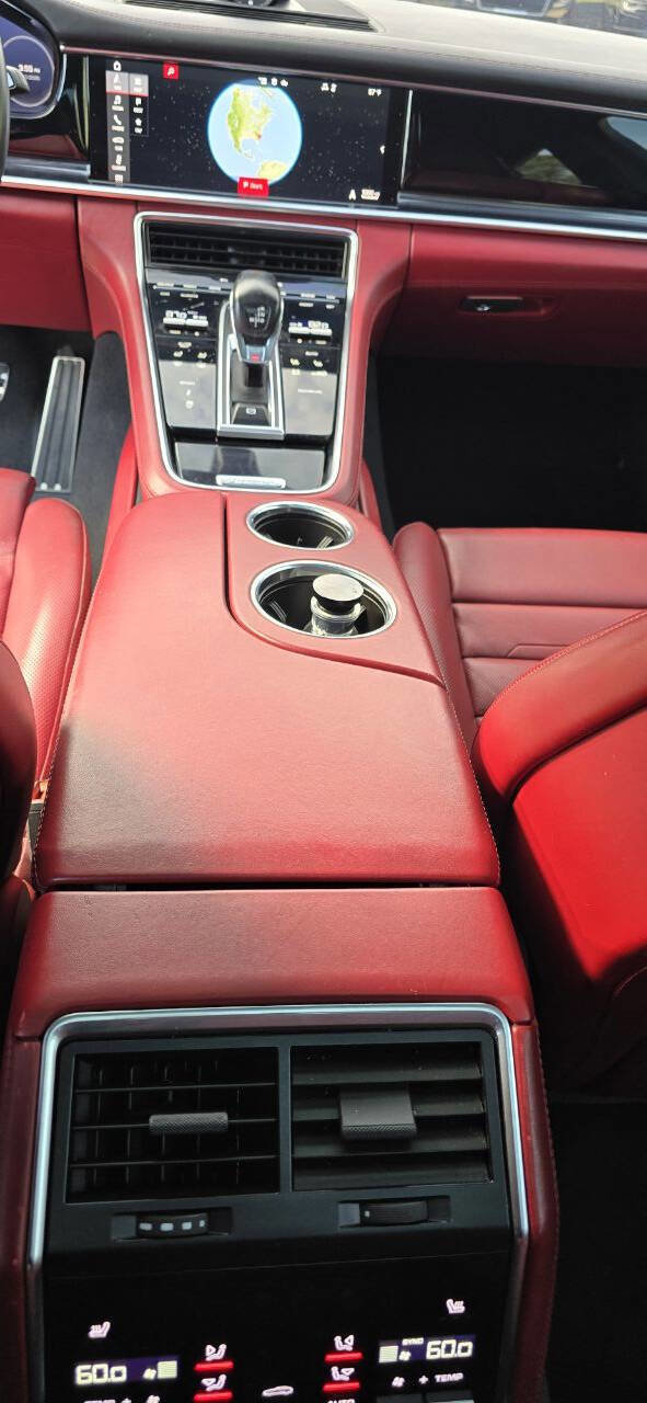 Used 2021 Porsche Panamera 4S image 19