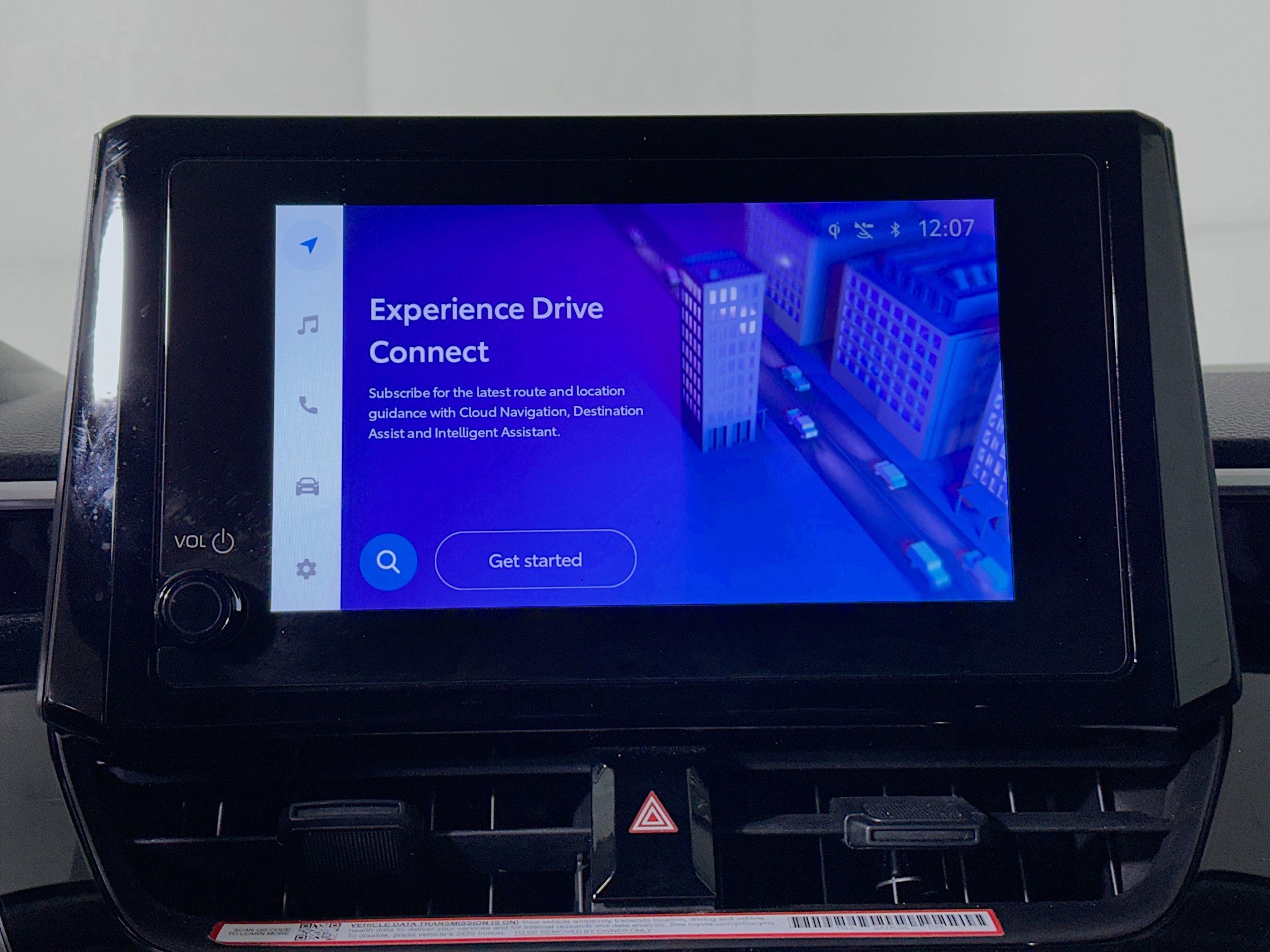 Used 2025 Toyota Corolla Cross LE image 24