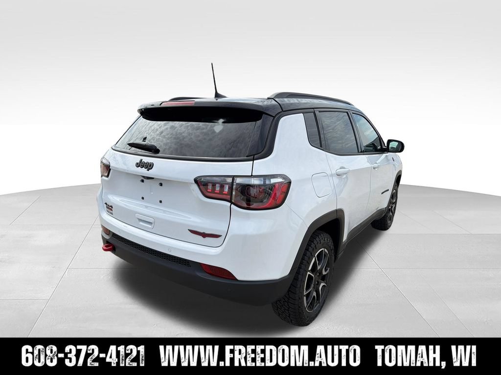 New 2026 Jeep Compass Trailhawk AWD/4WD image 7