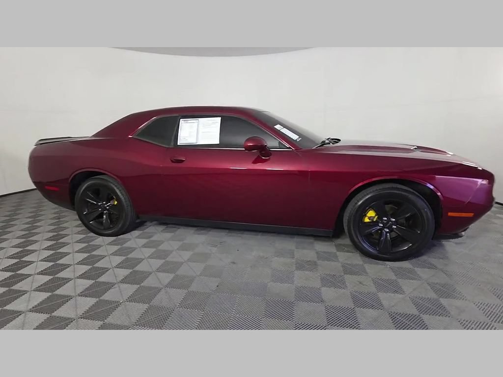 Used 2021 Dodge Challenger SXT RWD image 34