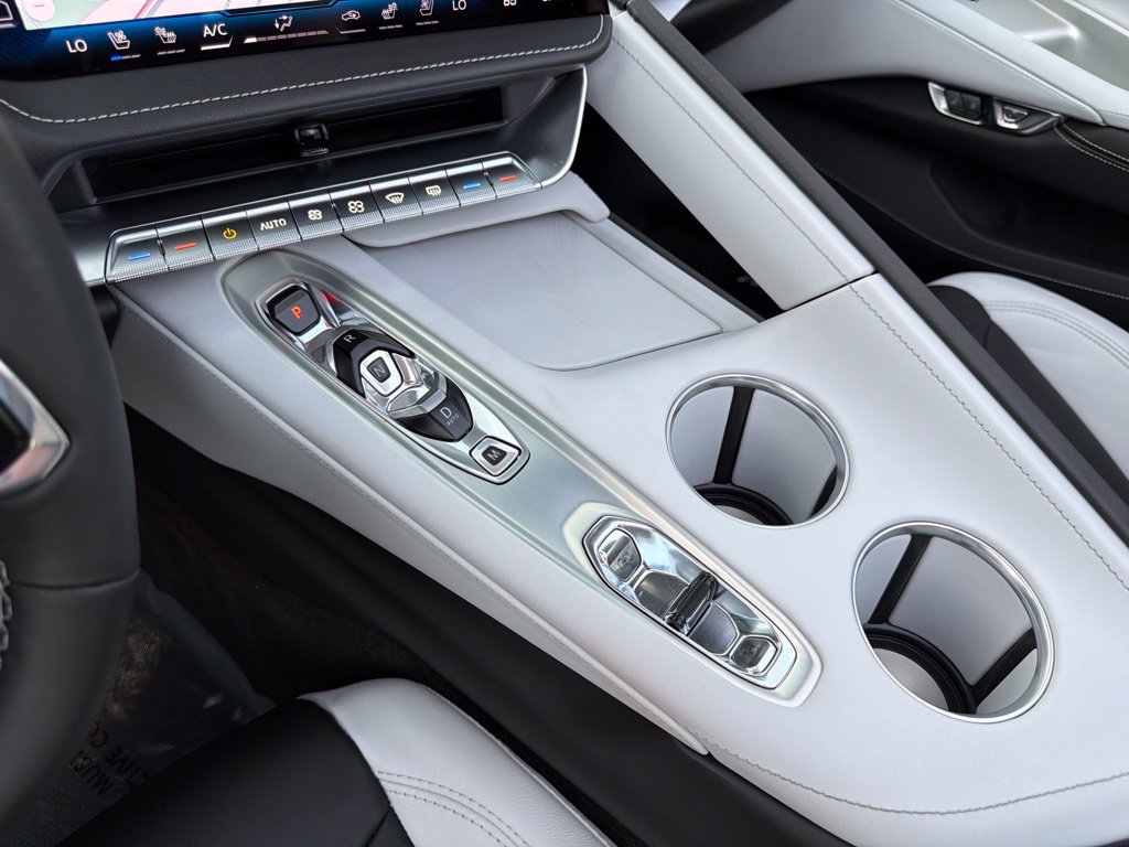 Used 2026 Chevrolet Corvette Stingray Preferred Conv w/ Chrome Exterior Badge Package RWD image 28