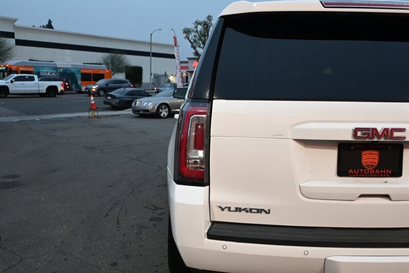 Used 2018 GMC Yukon SLE RWD image 10