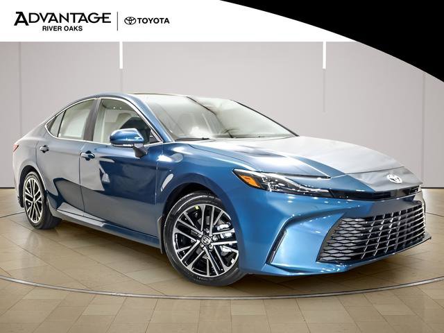 New 2025 Toyota Camry XLE image 2