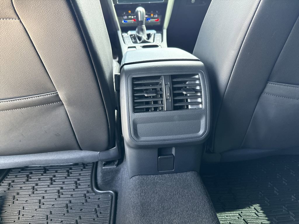 Used 2022 Volkswagen Arteon SE FWD image 23