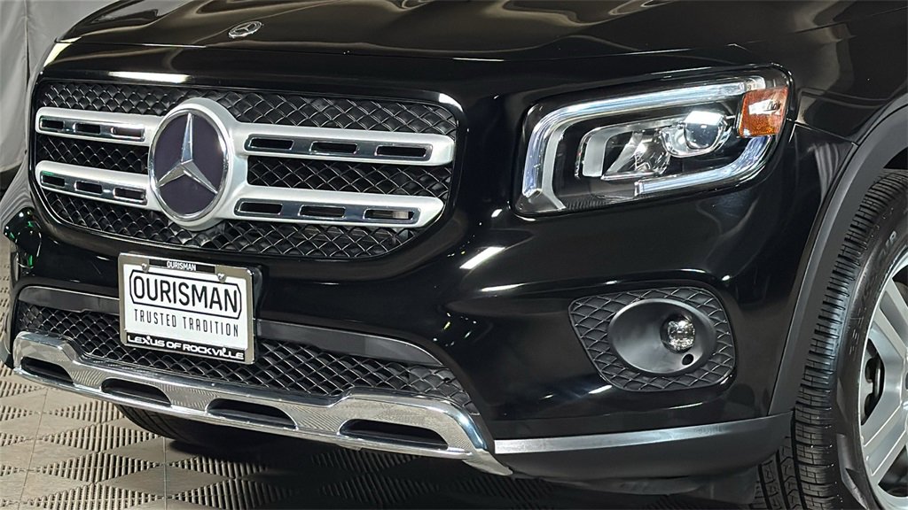 Used 2021 Mercedes-Benz GLB 250 4MATIC image 3