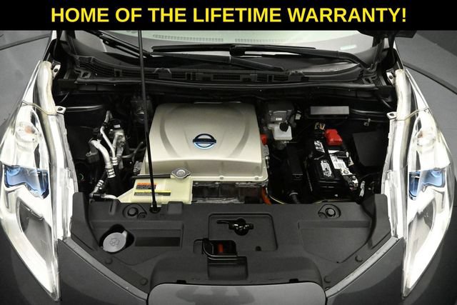 Used 2015 Nissan Leaf SV w/ LED & Quick Charge Package FWD image 39