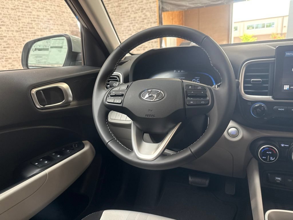 New 2026 Hyundai Venue SEL FWD image 18