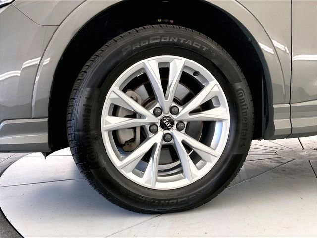 Certified 2023 Audi Q3 2.0T Premium Plus w/ Premium Plus Package image 9
