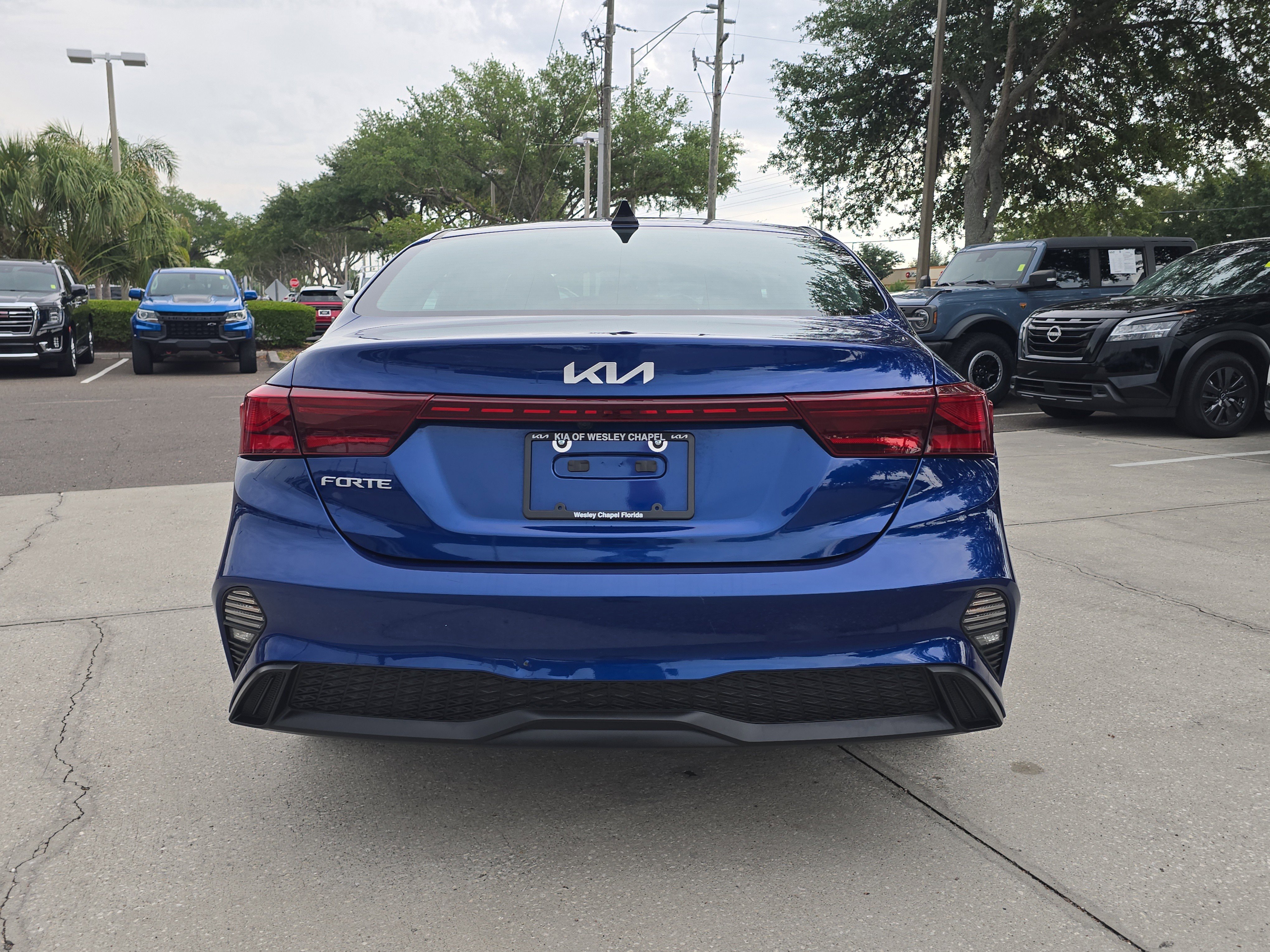 Certified 2023 Kia Forte LXS w/ LXS Technology Package FWD image 7