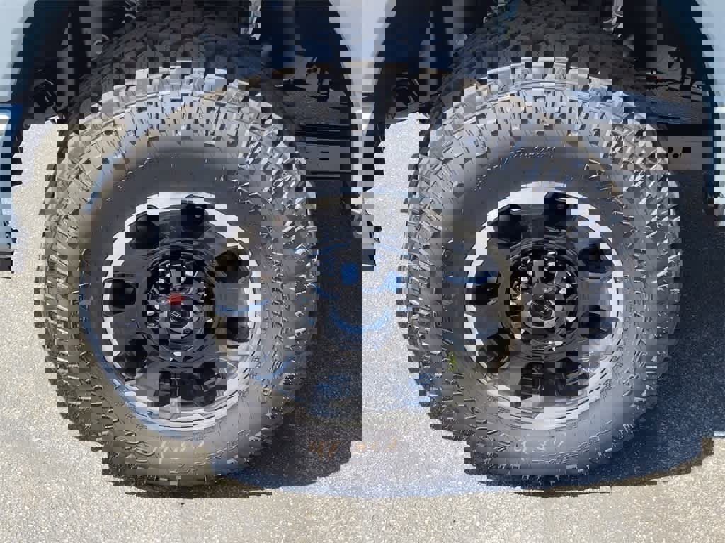 New 2025 Ford F350 Lariat w/ Lariat Ultimate Package image 10