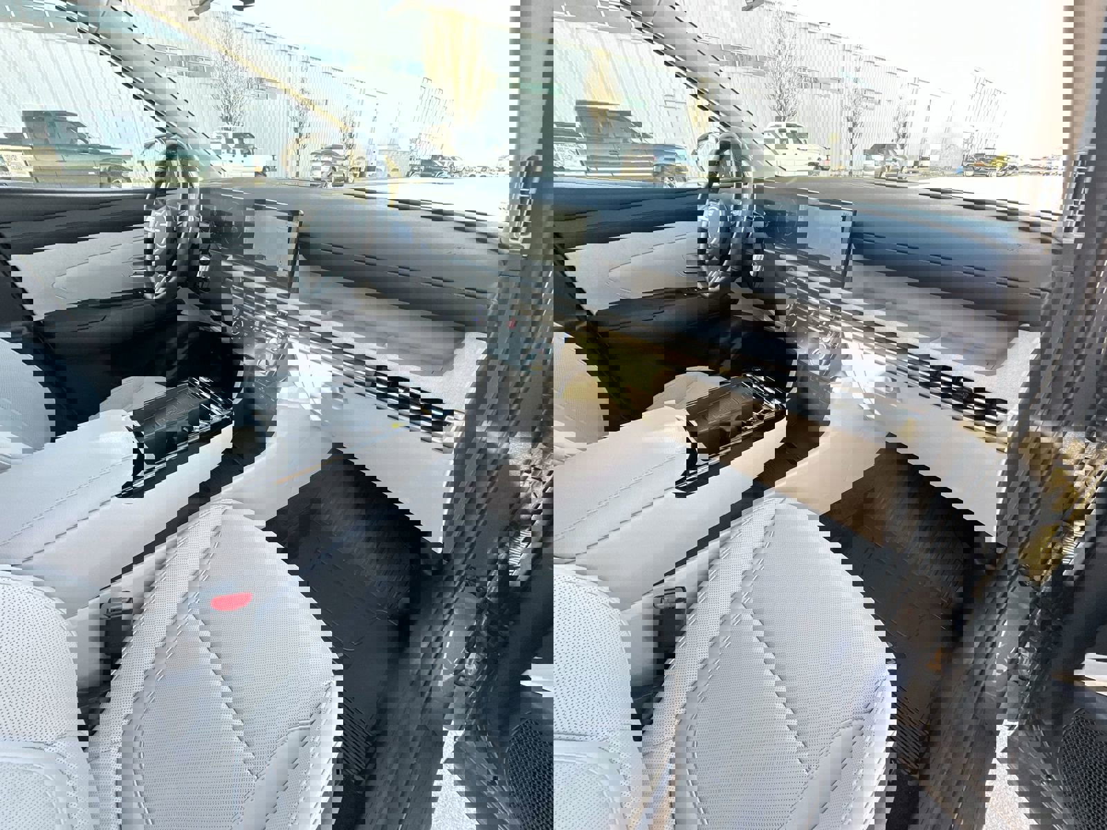 Used 2025 Hyundai Tucson SEL image 30