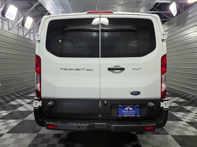 Used 2017 Ford Transit 350 XLT image 6
