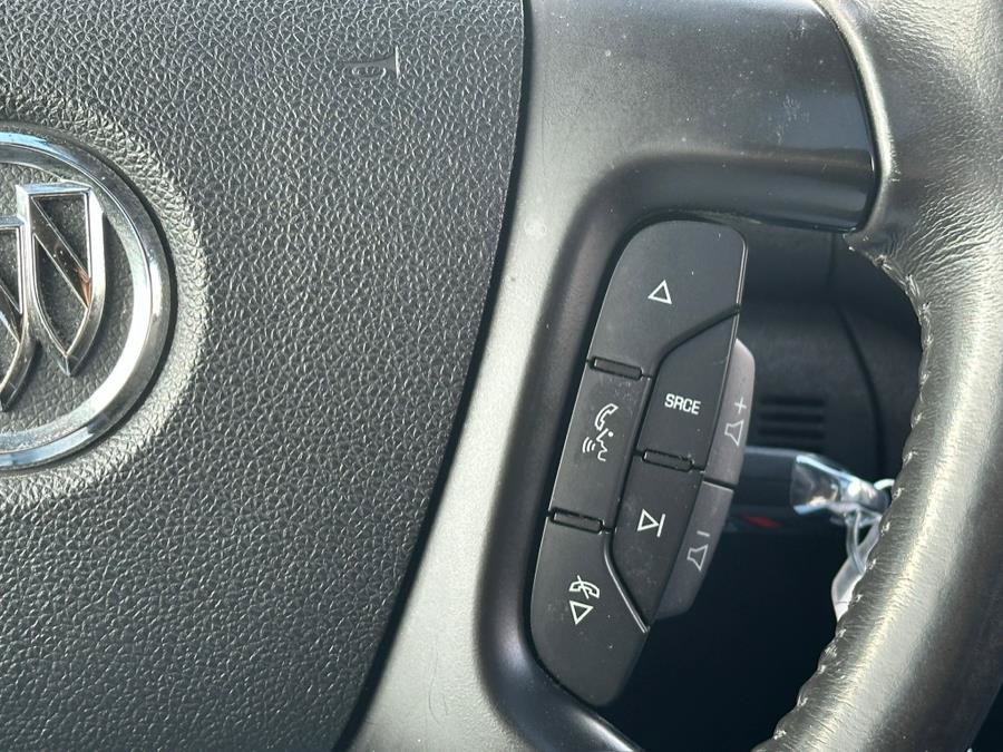 Used 2017 Buick Enclave Premium w/ Experience Buick Package AWD/4WD image 33