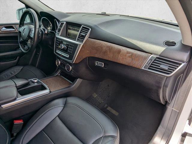 Used 2015 Mercedes-Benz ML 350 4MATIC image 23