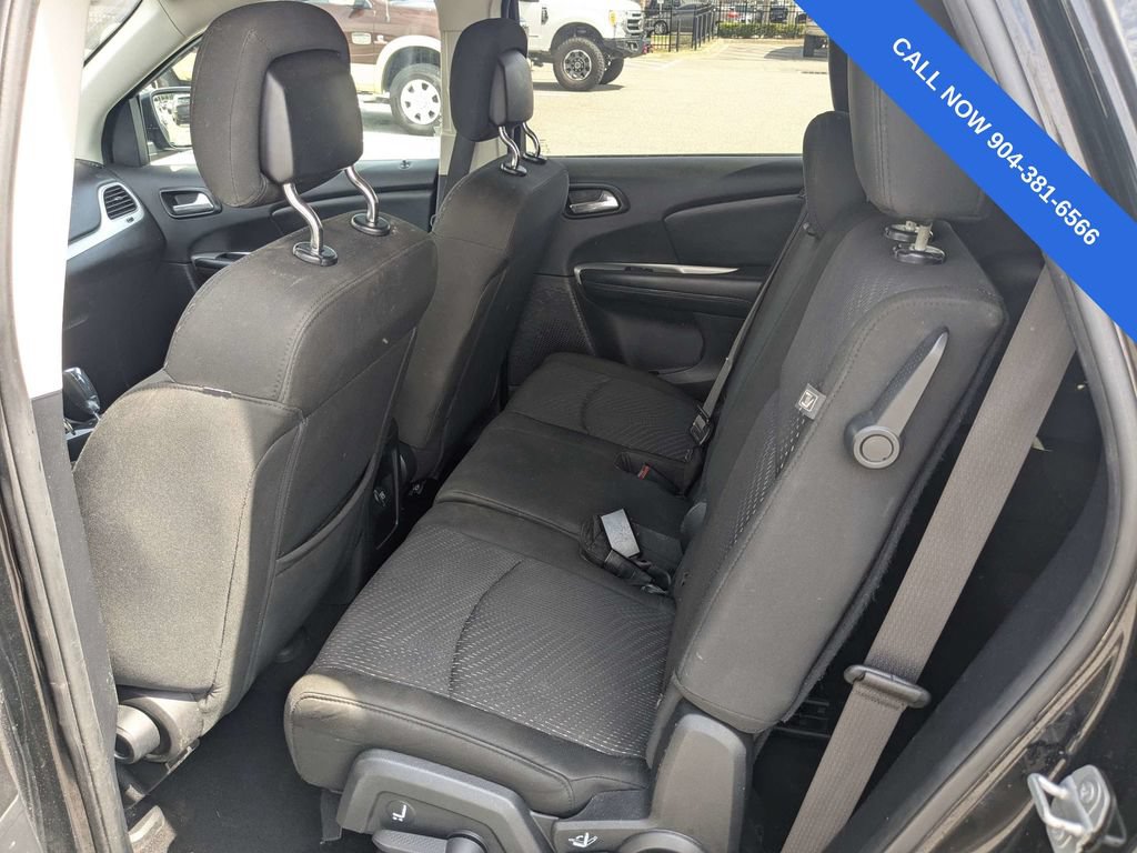 Used 2020 Dodge Journey SE w/ Blacktop Package FWD image 14